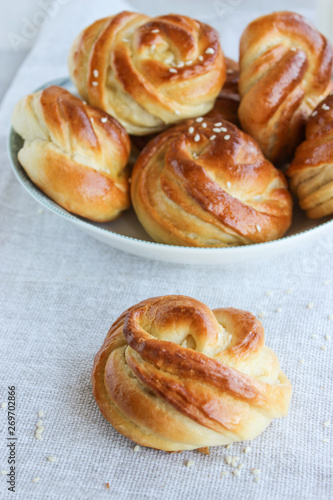 Fluffy rolls from yeast dough © natalia8926