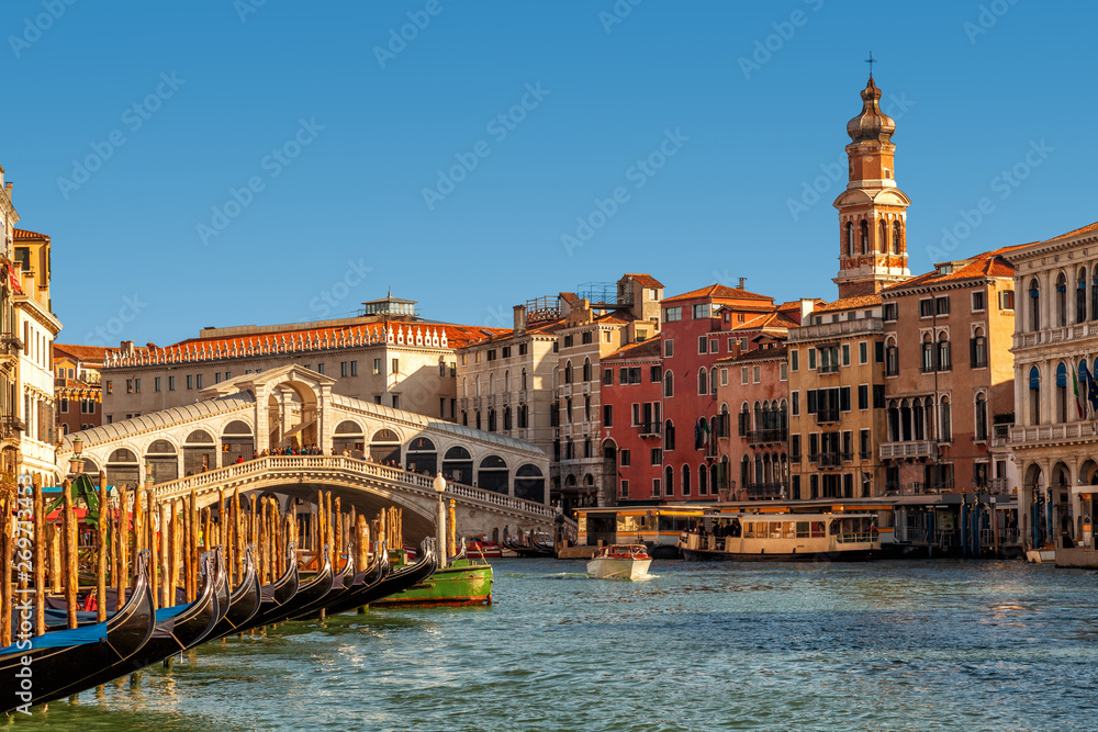 The Rialto Bridge (Ponte di Rialto), the oldest of the four bridges spanning the Grand Canal in Venice, Italy.
