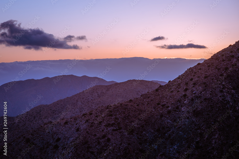 Obraz premium Mountain sun