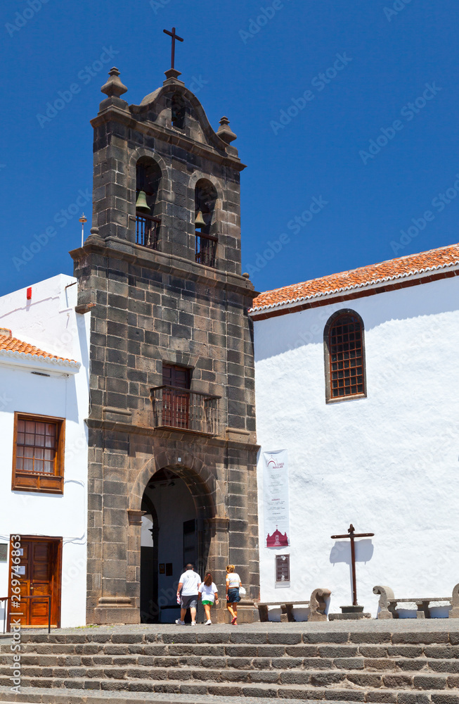 Fototapeta premium Convento de San Francisco. Sede del Museo Insular. Ciudad Santa Cruz de la Palma. Isla La Palma. Provincia Santa Cruz. Islas Canarias. España