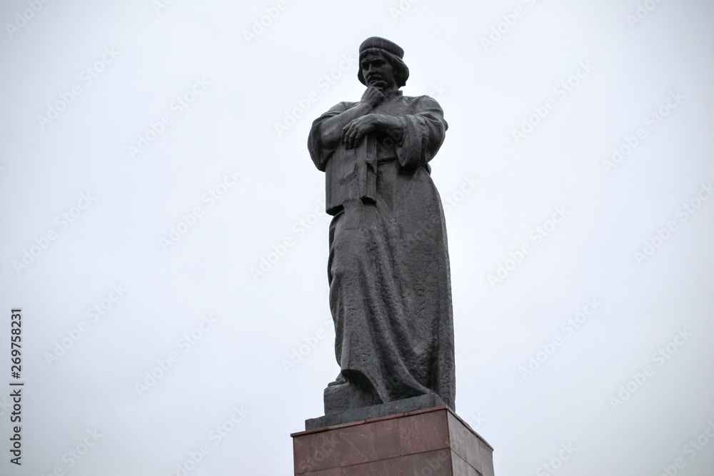 statue, monument, sculpture, sky, art, architecture, history, blue, europe, ancient, city, stone, old, travel, memorial, Belarus, Francis Scorina statue, monument, sculpture, sky, art, architecture, history, blue, europe, ancient, city, stone, old, travel, memorial, Belarus, Francis Scorina