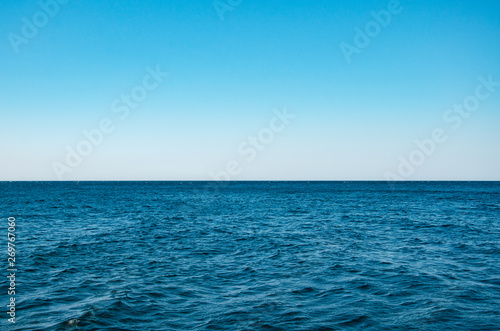 Seascape, view of sea horizon and blue sky © Annuitti