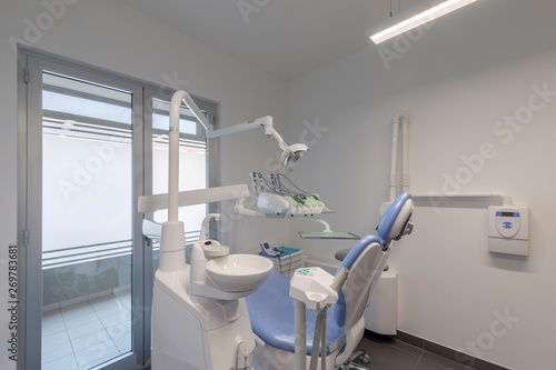 Studio dentistico photo