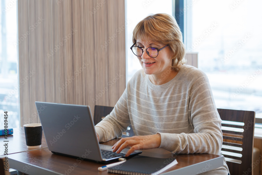 woman in cafe, office