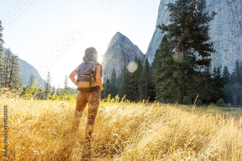 Fotografia, Obraz Happy hiker visit Yosemite national park in California