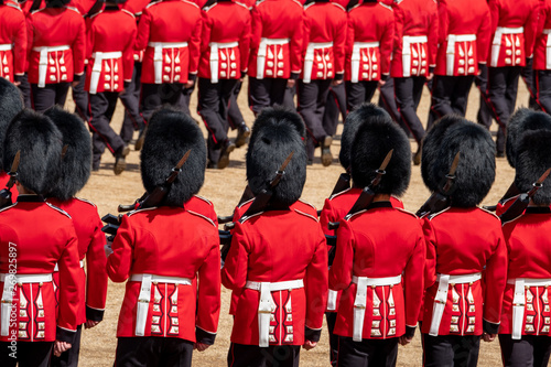 Tableau sur toile Close up of soldiers marching at the Trooping the Colour military parade at Horse Guards, London UK