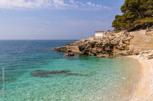 Havajski beach Verudela Pula Croatia