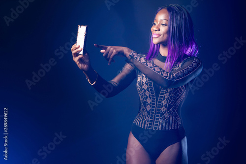 Selfie girl. Black model wi...