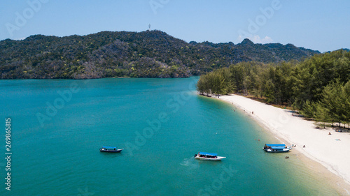 Foto Tanjung Rhu Beach, Malaysia in summer