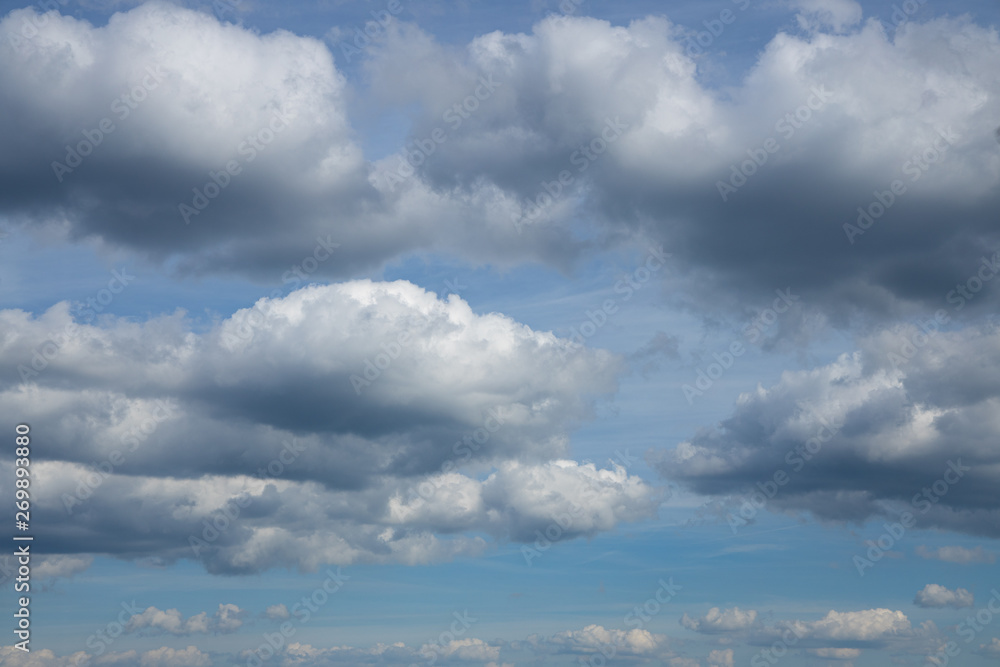 wolken gebilde wetter unwetter ziehen wolken gebilde wetter unwetter ziehen