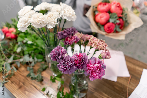 Wallpaper Mural Master class on making bouquets. Summer bouquet. Learning flower arranging, making beautiful bouquets with your own hands. Flowers delivery Torontodigital.ca