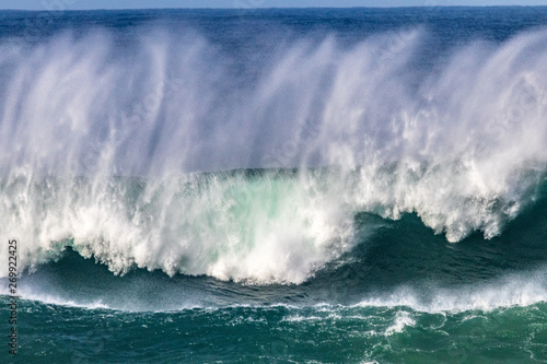 wave on the beach © Alvaro