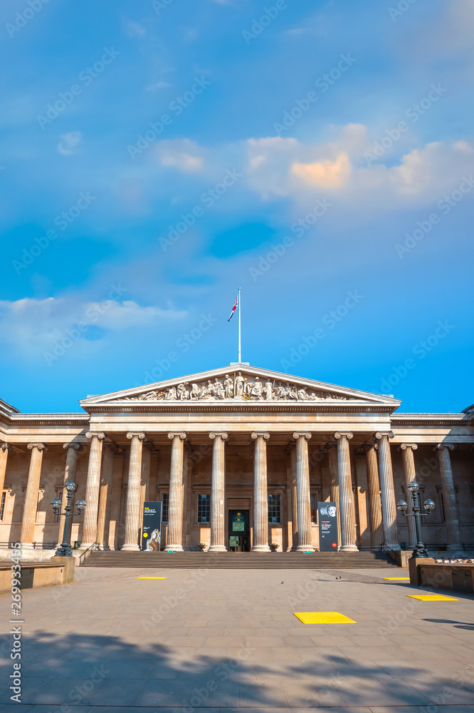 Obraz premium The British Museum in London, UK