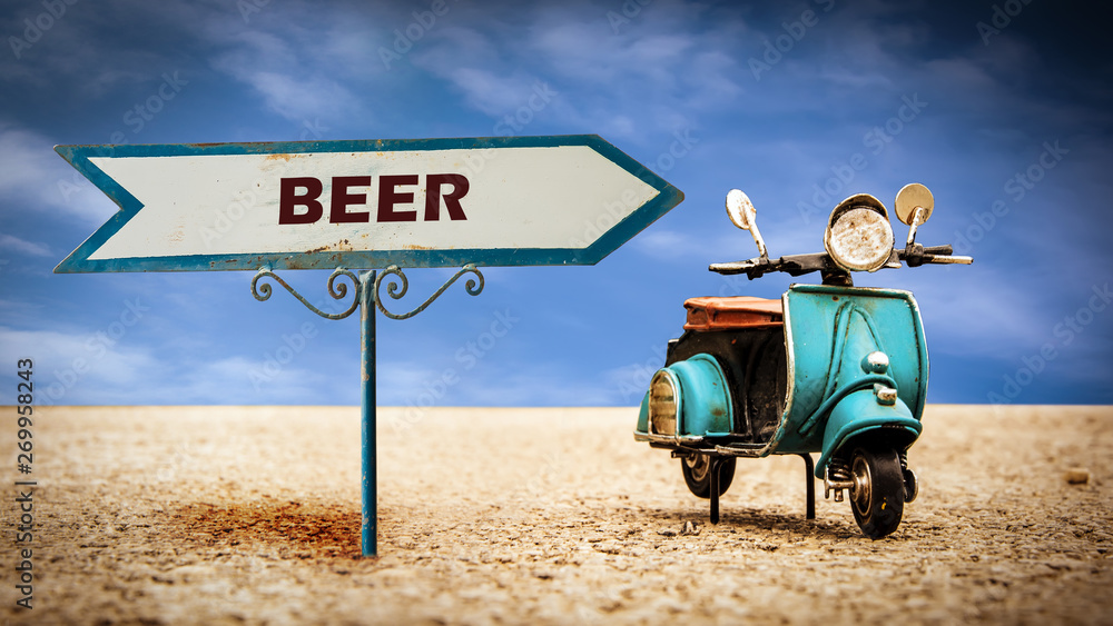Naklejka premium Street Sign to Beer