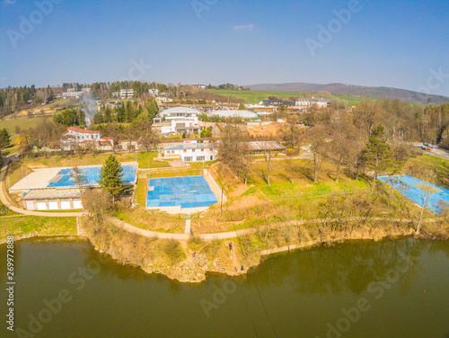 Staudamm See Talsperre in Brünn von oben, Tschechische Republik