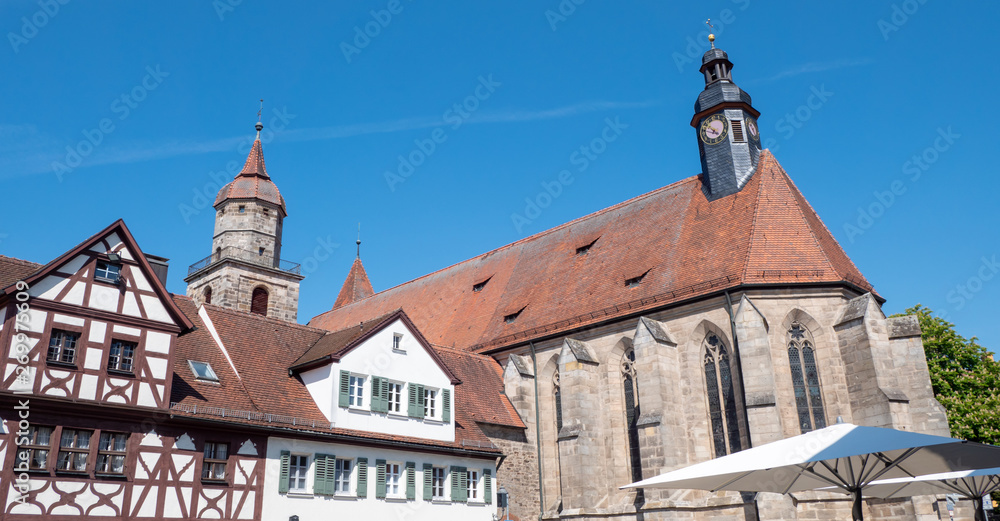 Fototapeta premium Panorama Feuchtwangen in Bayern mit Stiftskirche