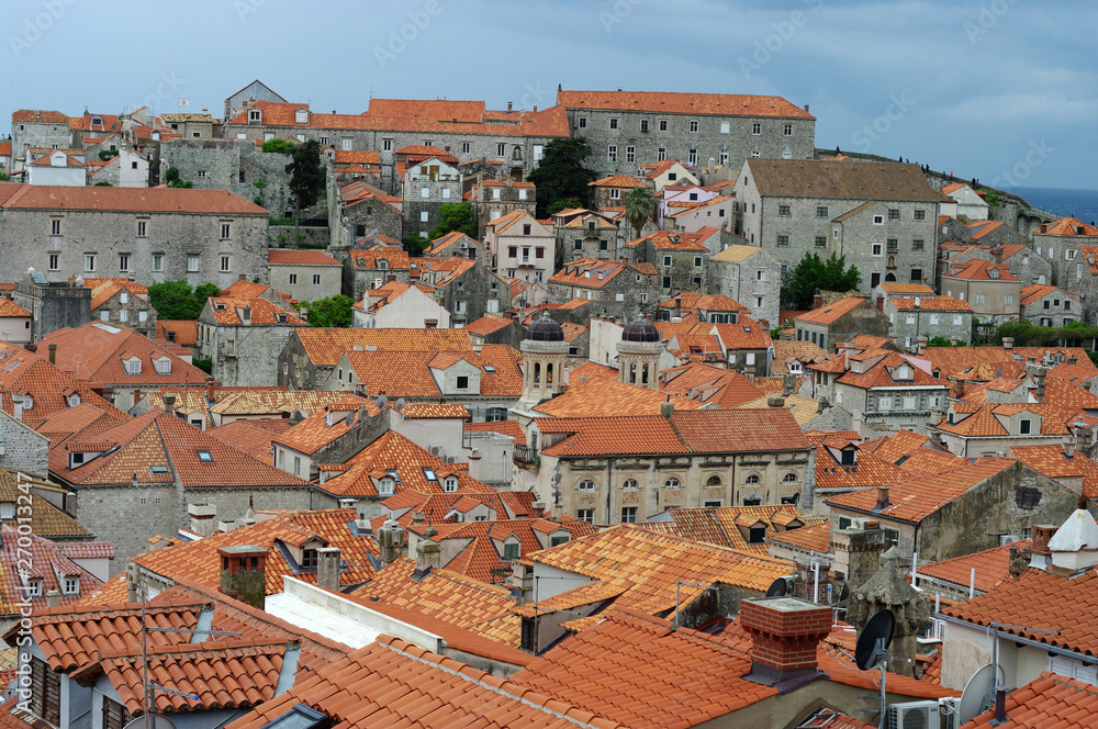 Vieille ville de Dubrovnik depuis les remparts