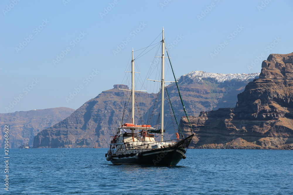 bateau dans les cyclades en Grèce
