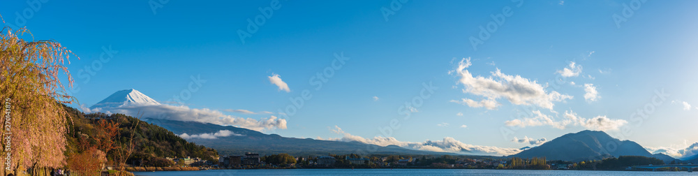 image of Mount Fuji and Lake pier.