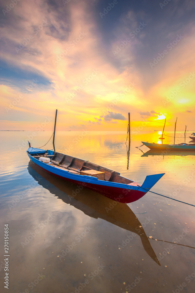 Fototapeta premium a beautiful morning when you are on the beach