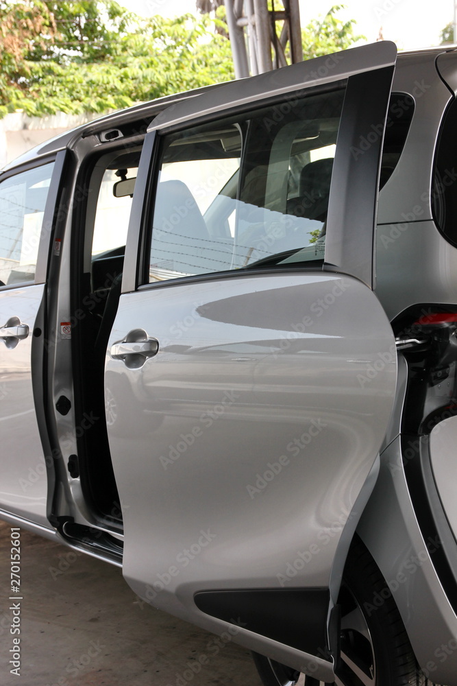 car sliding door,selling point comfort up and down the car. car sliding door,selling point comfort up and down the car.