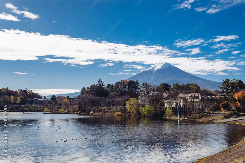 Fuji mountain in autumn at Kawaguchiko lake, Japan Fuji mountain in autumn at Kawaguchiko lake, Japan