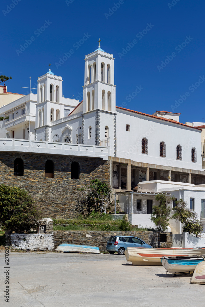 Obraz premium The streets of the town of Chora (Cyclades, Andros Island, Greece).