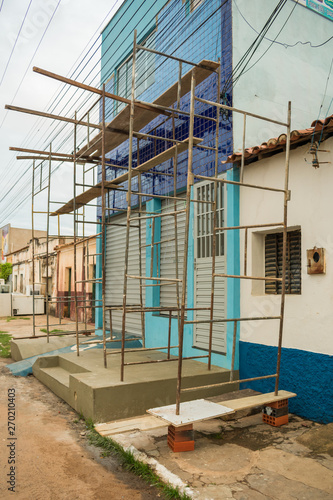 Unstable and poorly built scaffolding in Oeiras, northeast of Brazil