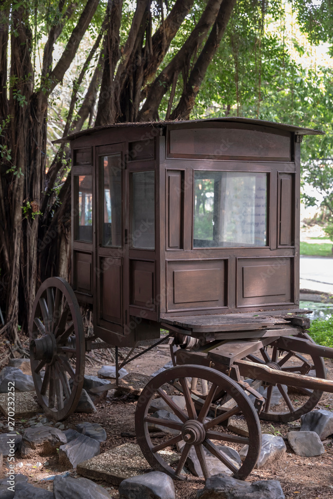 Fototapeta premium Antique Horse Drawn Carriage