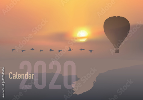 Calendrier 2020 prêt à imprimer en version américaine, composé d’une page de couverture et d’une page pour chaque mois. Il illustre le calme et la liberté avec des paysages naturels au crépuscule, sur