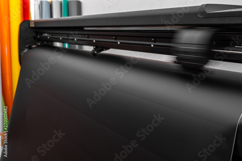 Wallpaper Mural Vinyl cutter plotter machine and moving cutting head Torontodigital.ca