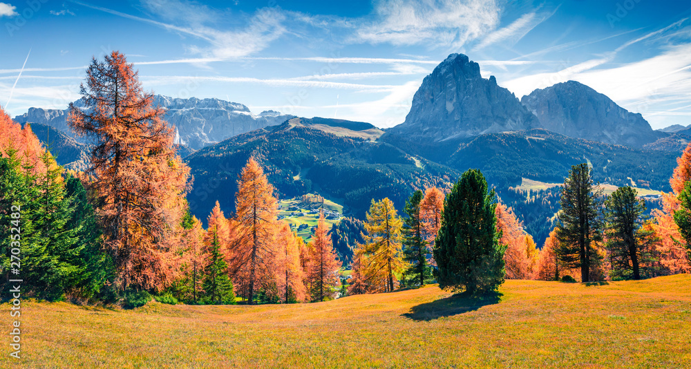 Bright autumn panorama of Ambrizola mountain range. Colorful morning scene of Dolomite Alps, Cortina d'Ampezzo lacattion, Italy, Europe. Beauty of nature concept background.