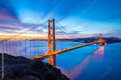 Plakat Wschód słońca nad mostem Golden Gate