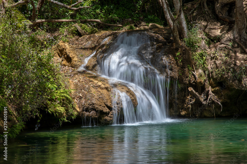 Wasserfall in der Sierra Escambray, Kuba Wasserfall in der Sierra Escambray, Kuba
