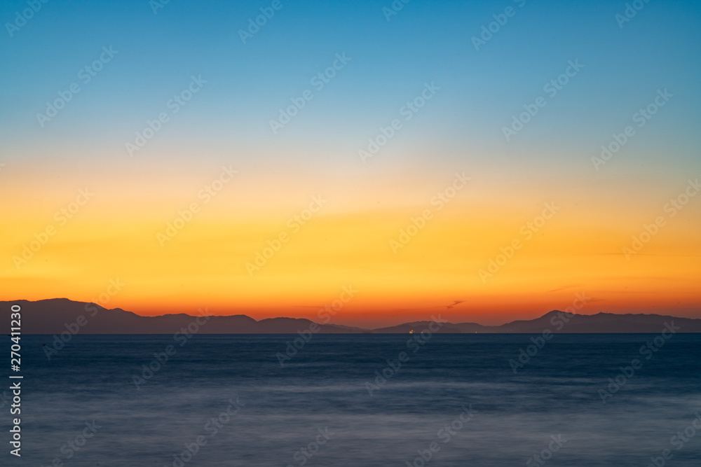 和歌山の海と夕陽