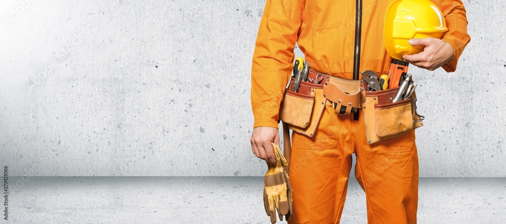 Builder. Builder.