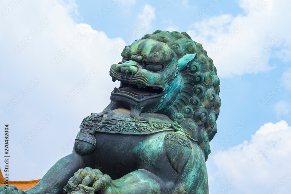 Chinese lion 