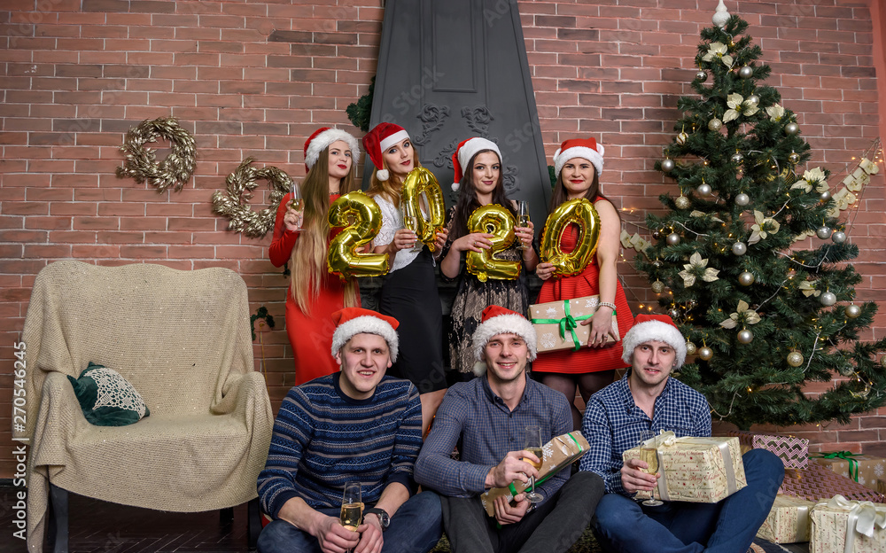 Fototapeta premium Happy group of friends celebrating new year night