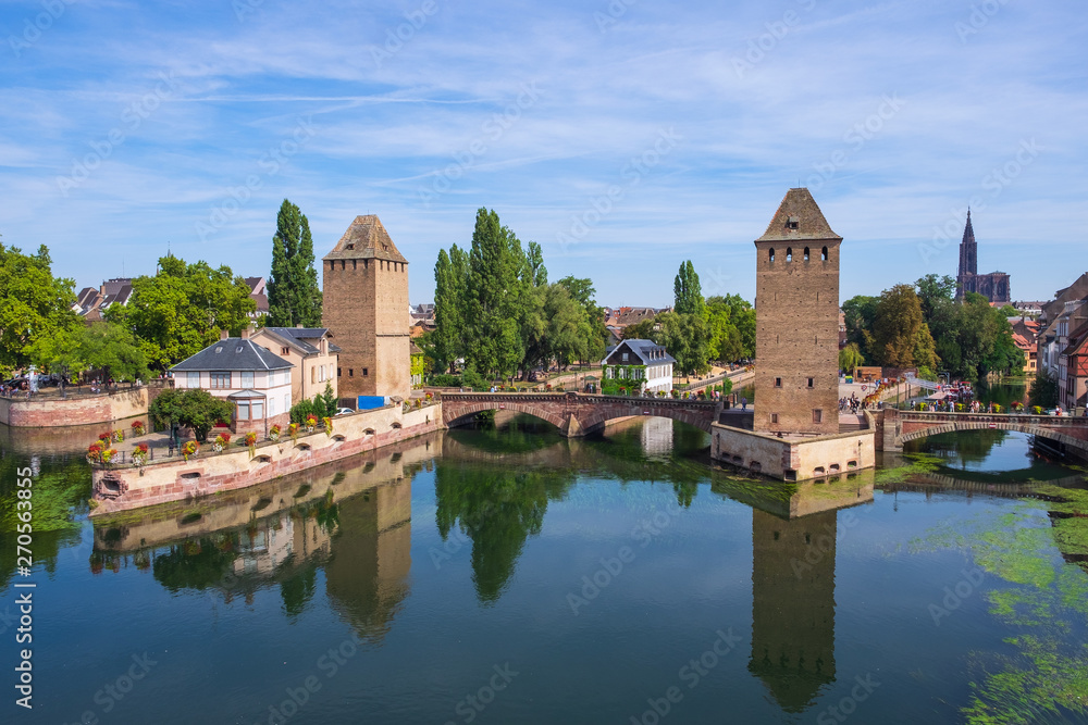 Blick auf Ponts Couverts in Strassburg/Frankreich Blick auf Ponts Couverts in Strassburg/Frankreich