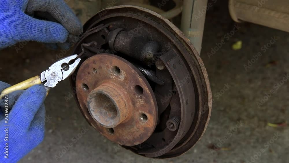 Rear brake shoes servicing and replacement. Rear brake shoes servicing and replacement.