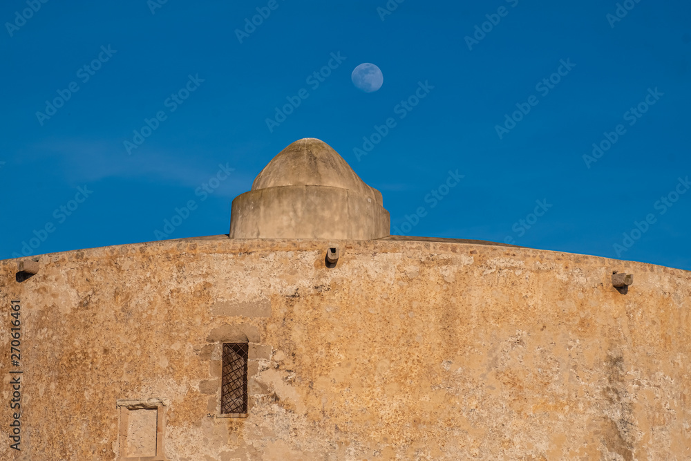 Alghero (L'Alguer), province of Sassari , Sardinia, Italy. Famous for the beauty of its coast and beaches and its historical city center. Alghero (L'Alguer), province of Sassari , Sardinia, Italy. Famous for the beauty of its coast and beaches and its historical city center.
