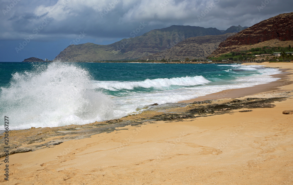 Waves crushing Maili Beach - Oahu, Hawaii Waves crushing Maili Beach - Oahu, Hawaii