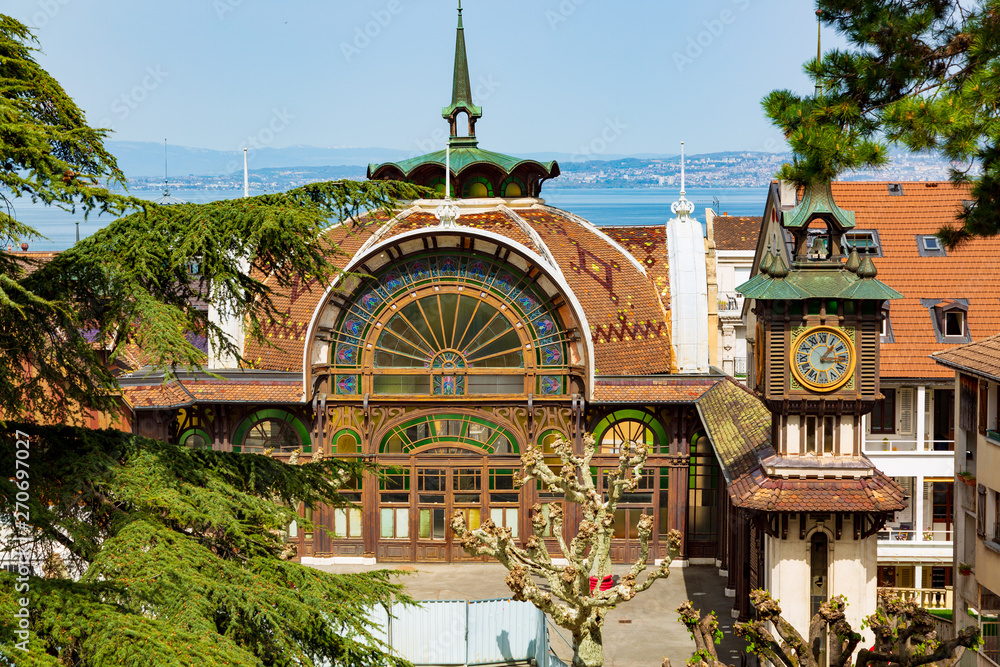Φωτογραφία Historic art nouveau pump house of mineral water in Evian-les-Bains city in Fran