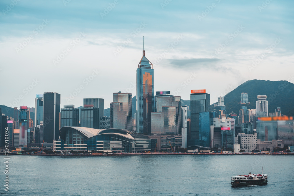 Obraz premium Hong Kong Scenery, View From Victoria Harbour