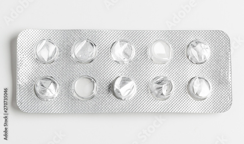 Fotografia, Obraz Silver blister packs pills isolated on white