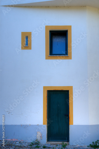 Façade de maison traditionnelle à Belmonte, Portugal © Jorge Alves