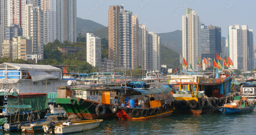 Naklejka premium Hong Kong fishing harbor port