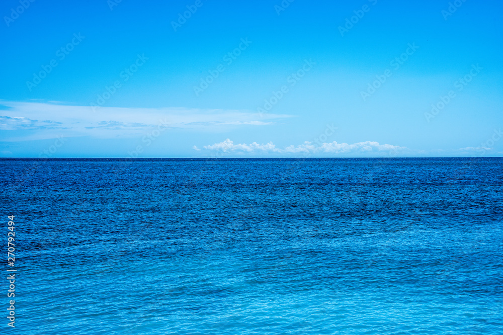 Obraz premium Blue sea