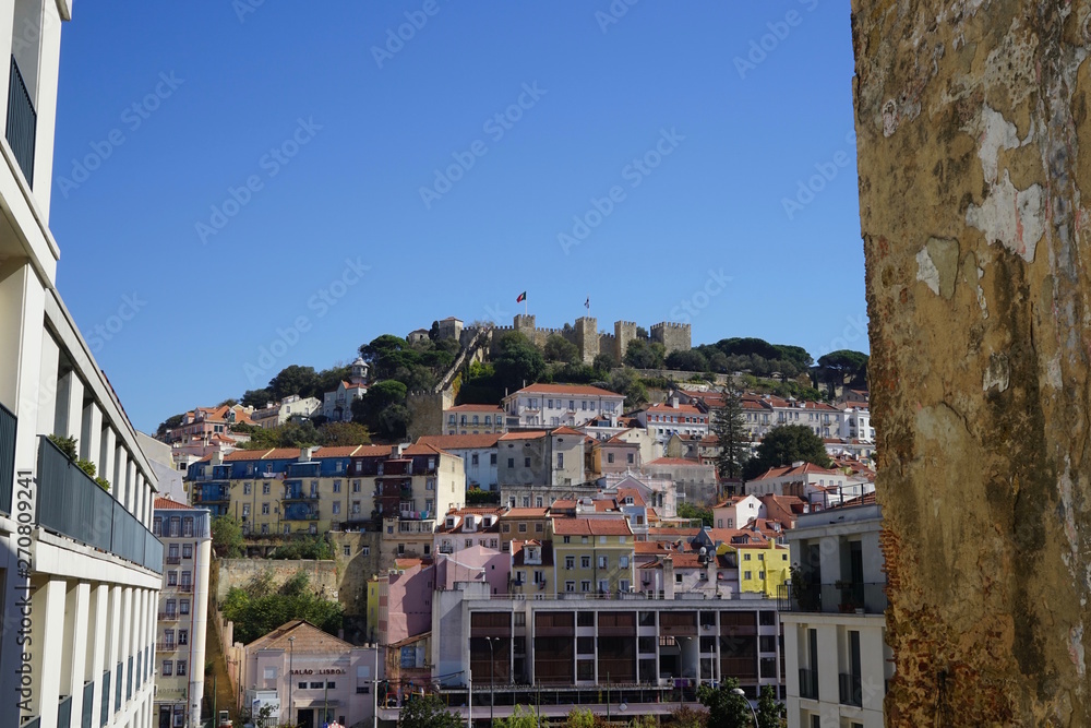 Blick auf die Festungsanlage von Lissabon (Castelo de São Jorge)