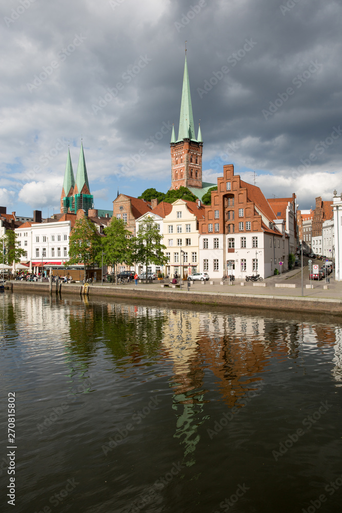Lübeck an der Trave im Nachmittagslicht